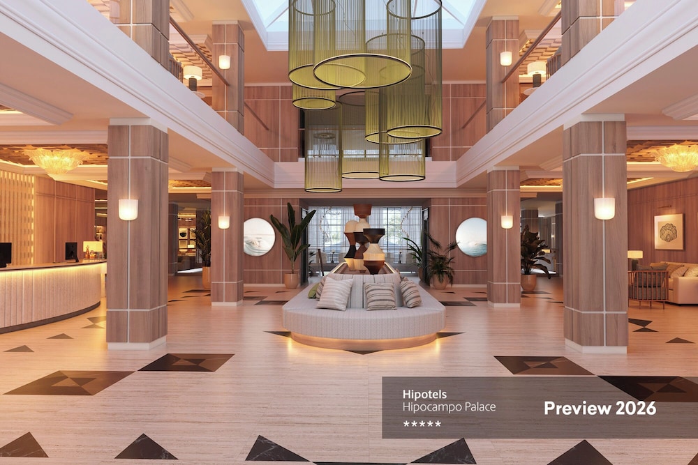 Hipotels Hipocampo Palace & Spa — Hotel building in Cala Millor, Balearic Islands