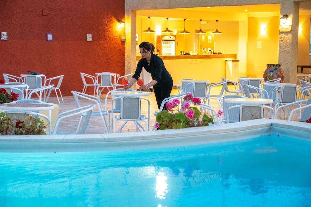 Hotel Hopps — Restaurant & bars in Mazara del Vallo, Sicily