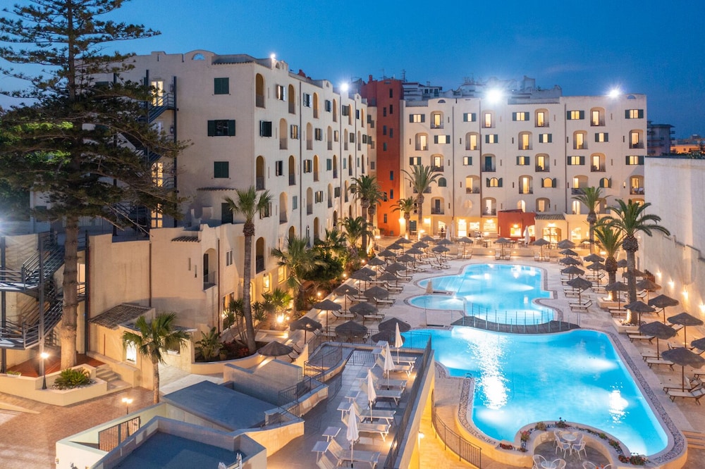 Hotel Hopps — Swimming pool in Mazara del Vallo, Sicily