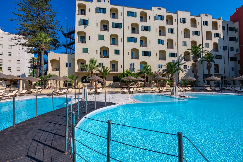 Hotel Hopps — Swimming pool in Mazara del Vallo, Sicily