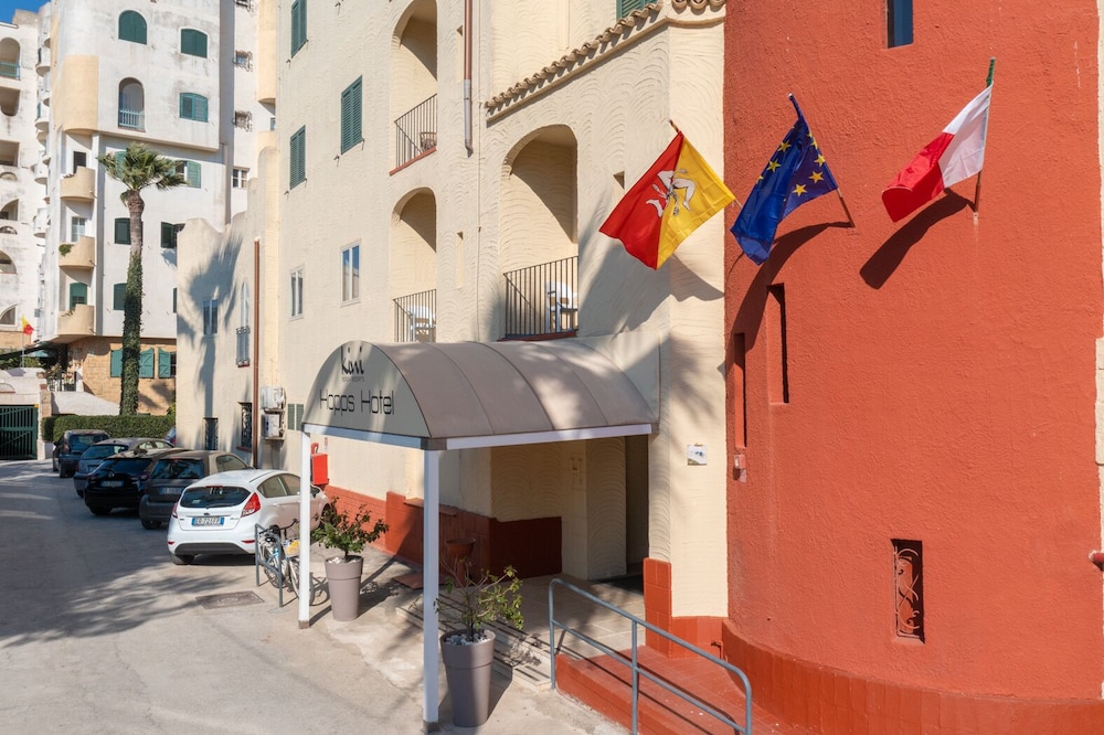 Hotel Hopps — Hotel building in Mazara del Vallo, Sicily