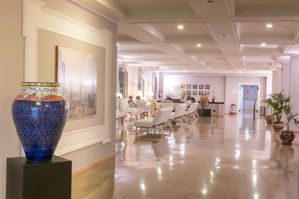 Hotel Hopps — Hotel building in Mazara del Vallo, Sicily