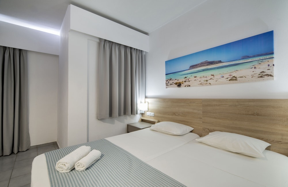 Horizon Beach Hotel — Hotel rooms in Stalida