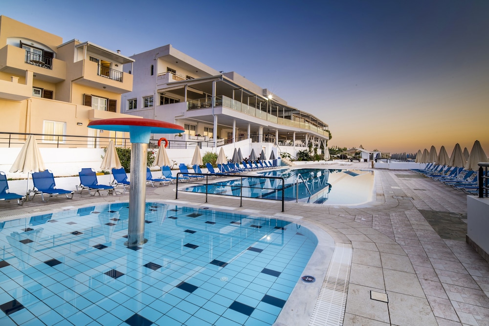 Horizon Beach Hotel - zdjęcie 2