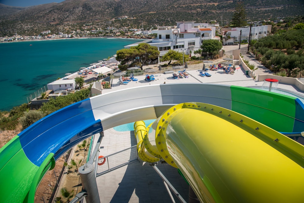 Horizon Beach Hotel — Swimming pool in Stalida