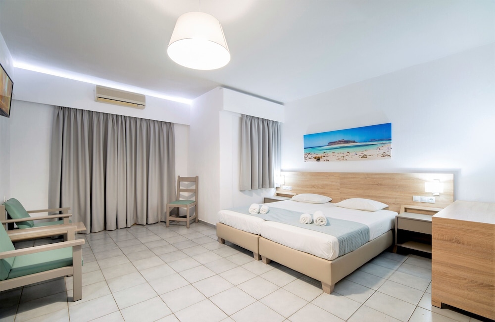 Horizon Beach Hotel — Hotel rooms in Stalida