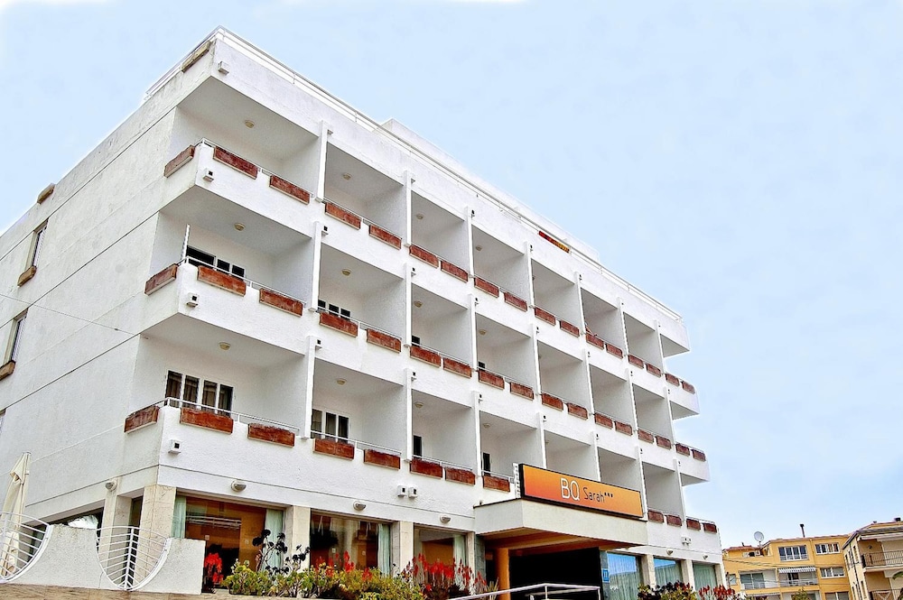 BQ Sarah Hotel - Adults Only — Hotel building in Can Picafort, Balearic Islands