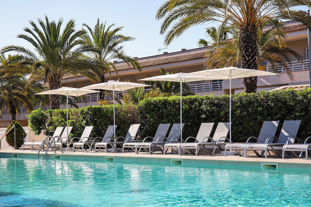 BQ Sarah Hotel - Adults Only — Swimming pool in Can Picafort, Balearic Islands