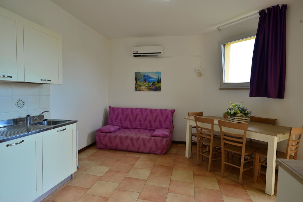 Camping Bella Italia — Hotel rooms in Peschiera del Garda, Veneto