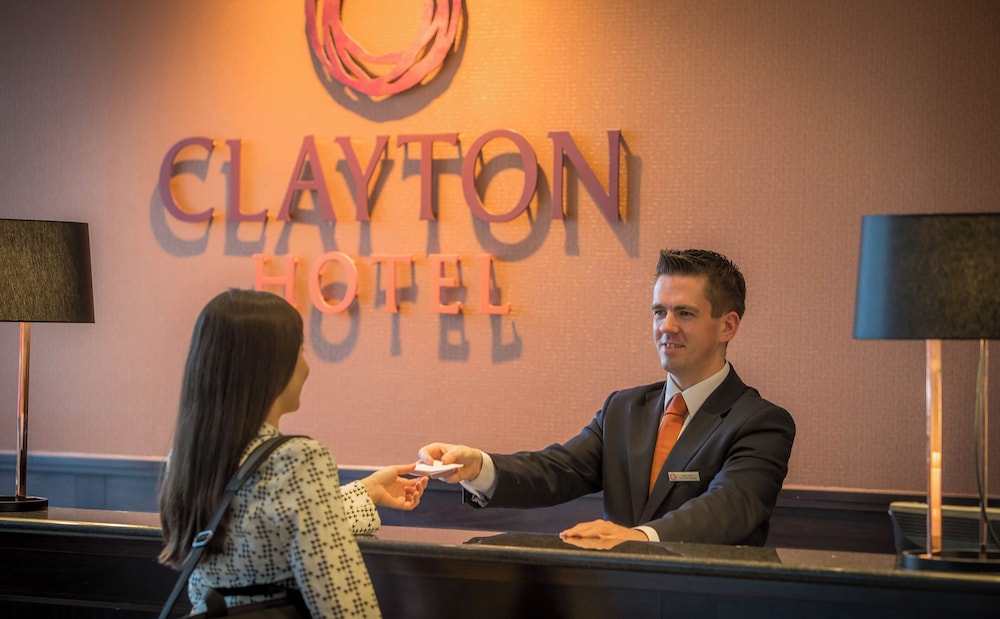 Clayton Hotel Leopardstown — Hotel building in Dublin, Dublin City