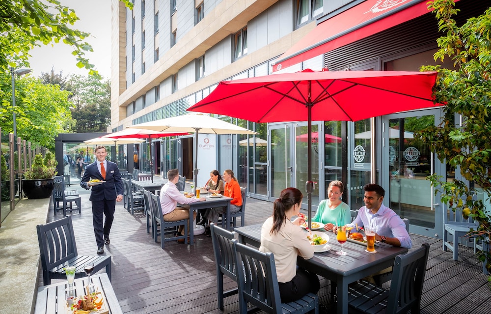 Clayton Hotel Leopardstown — Restaurant & bars in Dublin, Dublin City