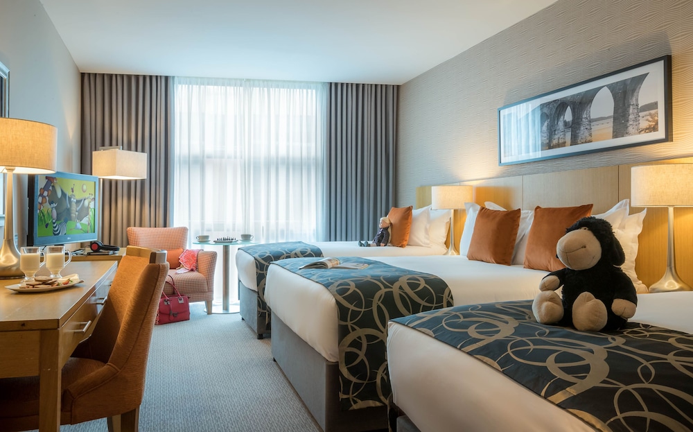 Clayton Hotel Leopardstown — Hotel rooms in Dublin, Dublin City