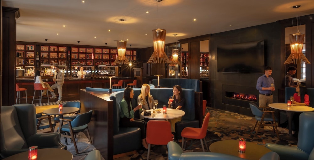 Clayton Hotel Leopardstown — Restaurant & bars in Dublin, Dublin City