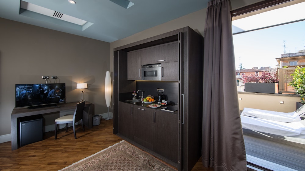 Monti Palace Hotel — Hotel rooms in Rome, Lazio