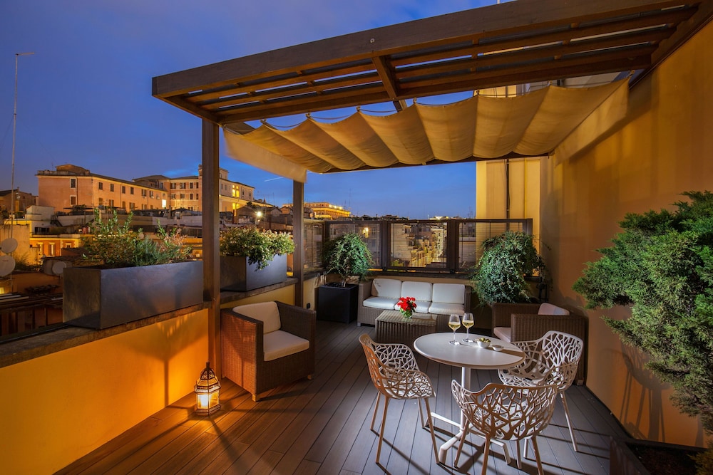 Monti Palace Hotel — Hotel rooms in Rome, Lazio