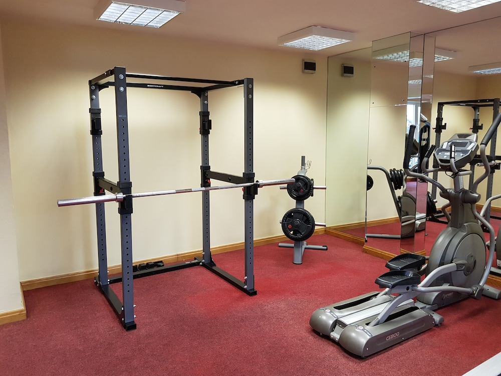 Maldron Hotel Newlands Cross — Sports & recreation in Dublin, Dublin City