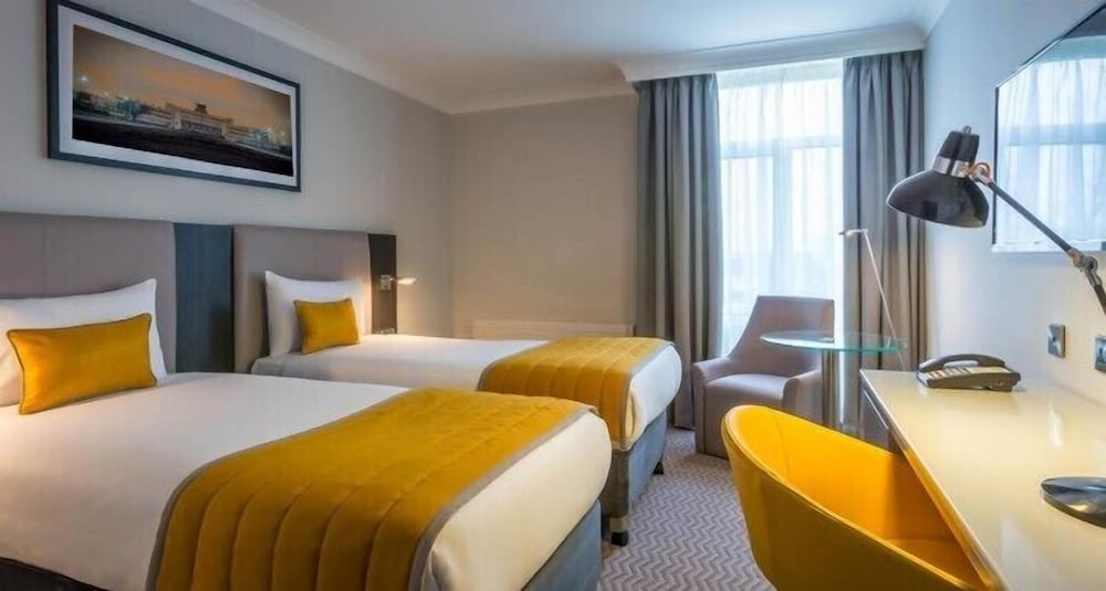 Maldron Hotel Newlands Cross — Hotel rooms in Dublin, Dublin City