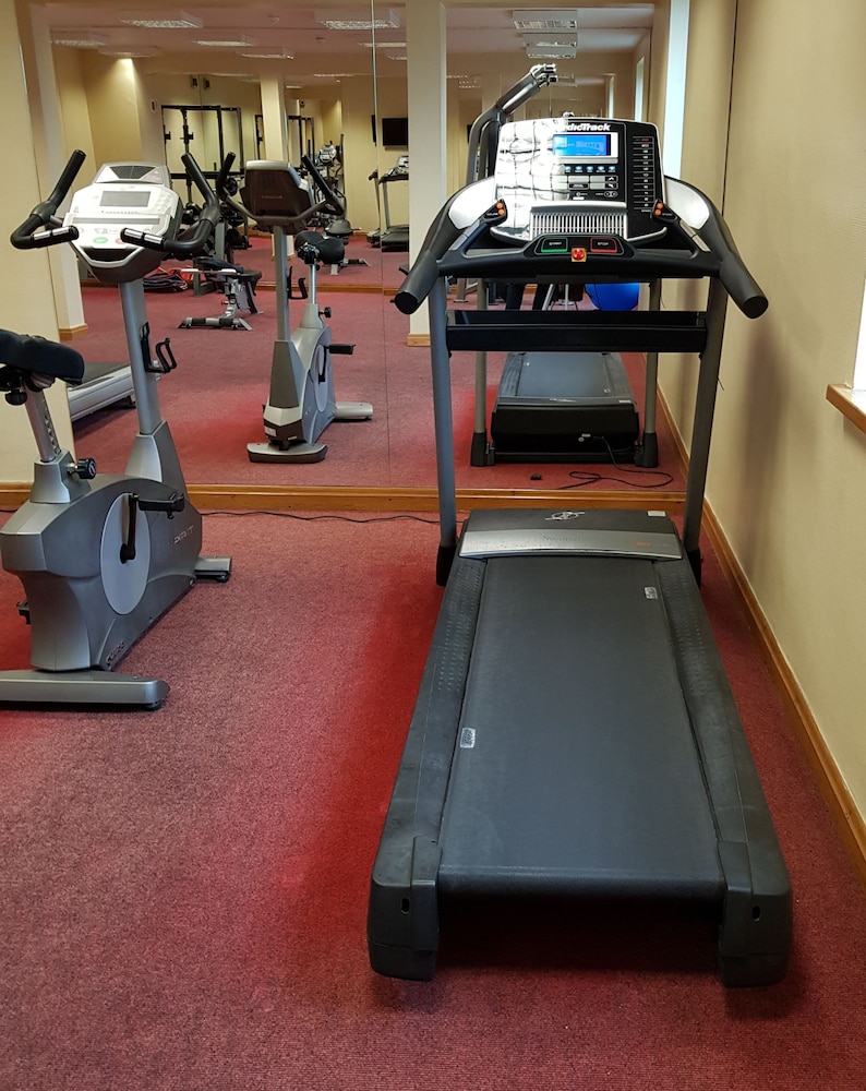 Maldron Hotel Newlands Cross — Sports & recreation in Dublin, Dublin City