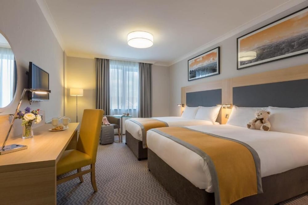 Maldron Hotel Newlands Cross — Hotel rooms in Dublin, Dublin City