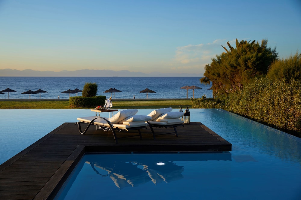 The Ixian Grand & All Suites - Adults Only — Swimming pool in Ialyssos, South Aegean