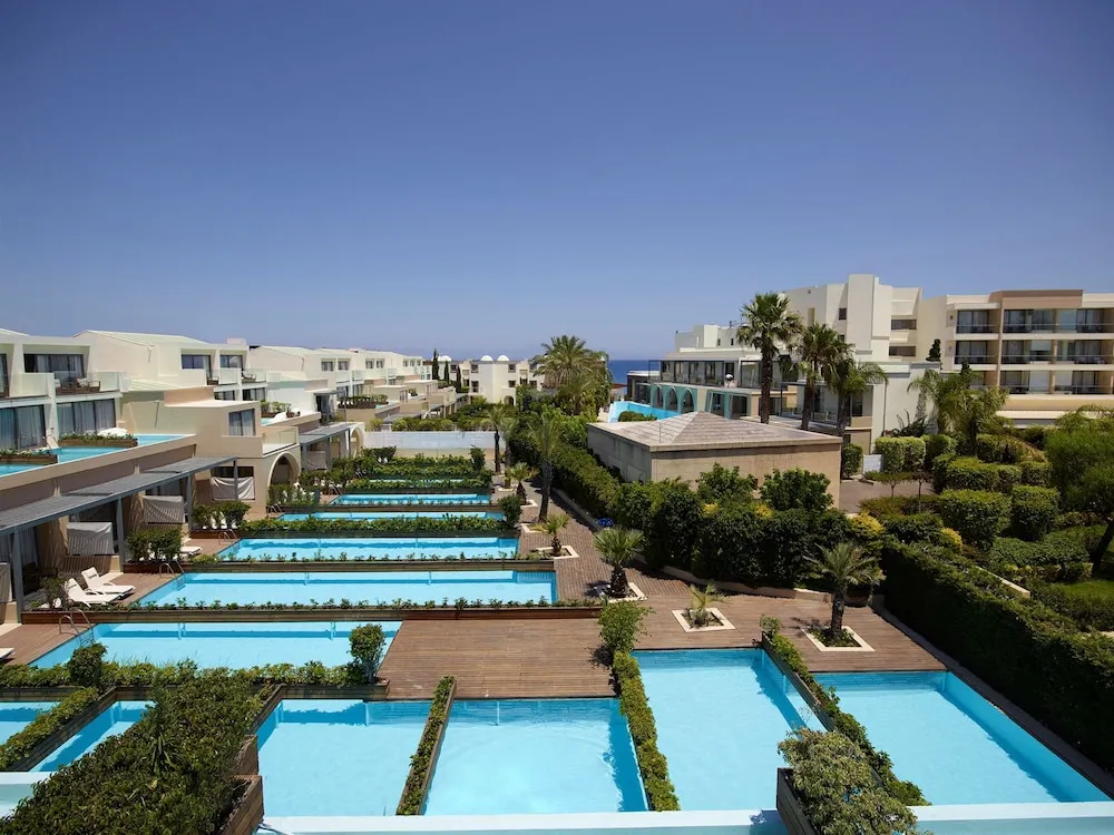 The Ixian Grand & All Suites - Adults Only