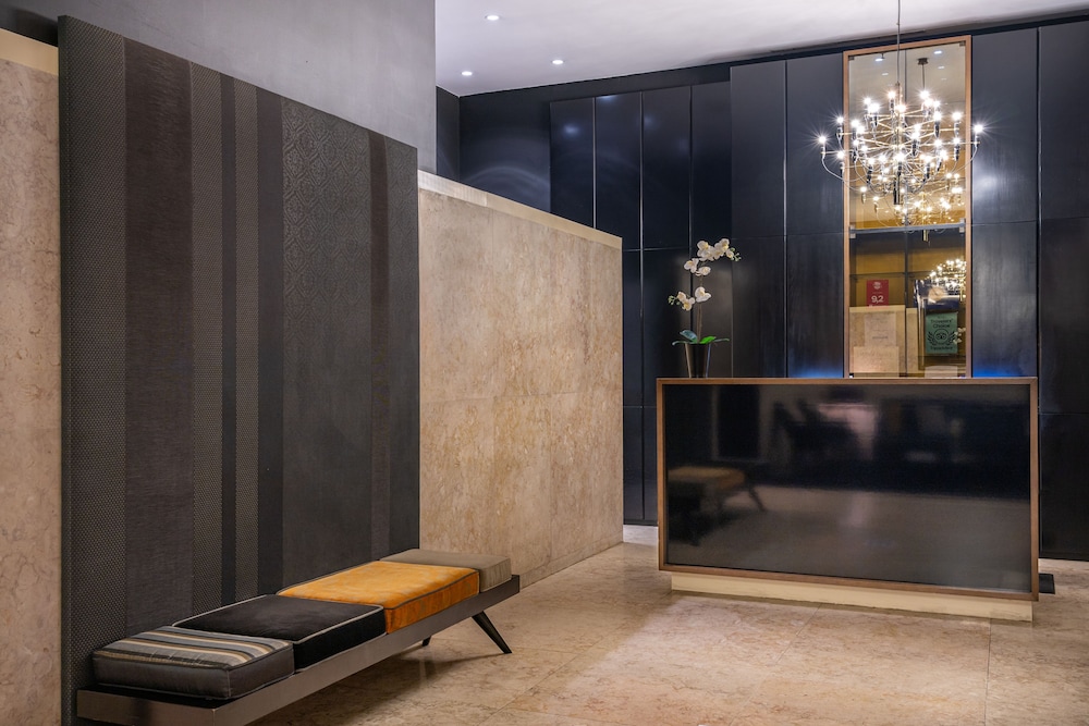 Hotel do Chiado — Hotel building in Lisbon, Lisboa