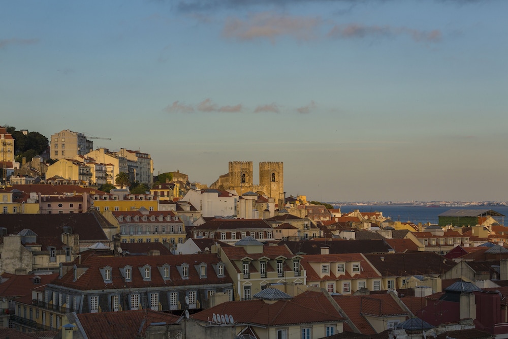 Hotel do Chiado — Attractions in the area in Lisbon, Lisboa