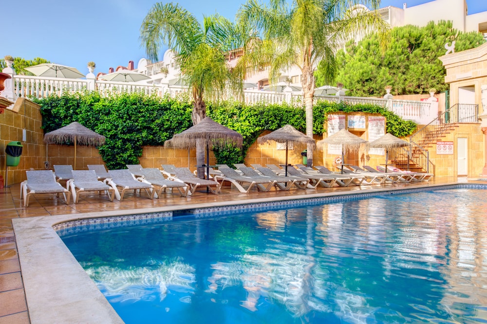 Choromar Apartments — Swimming pool in Albufeira, Faro