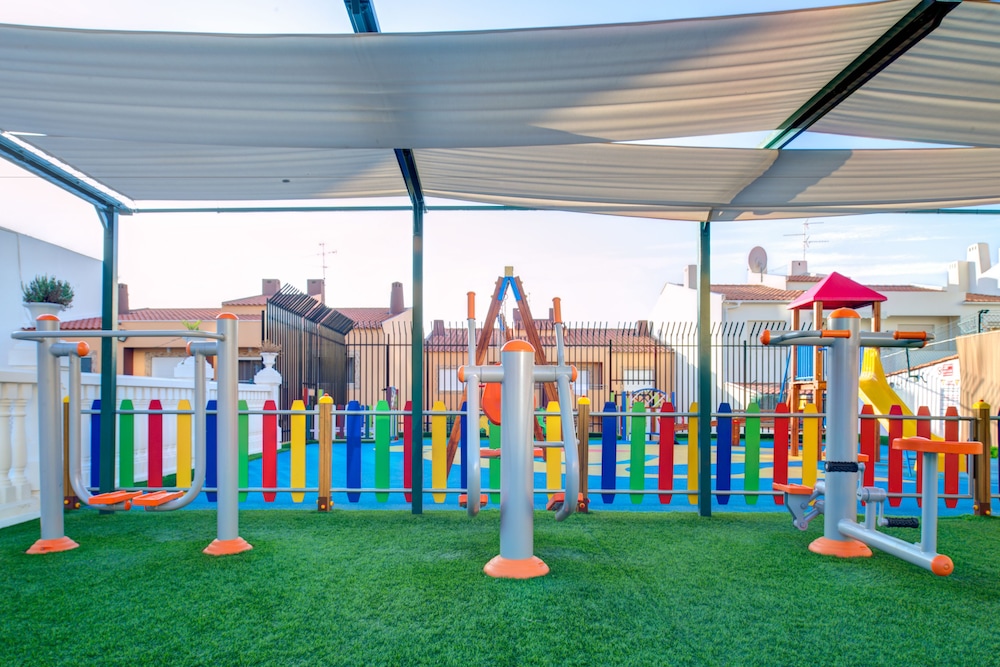 Choromar Apartments — Attractions for children in Albufeira, Faro