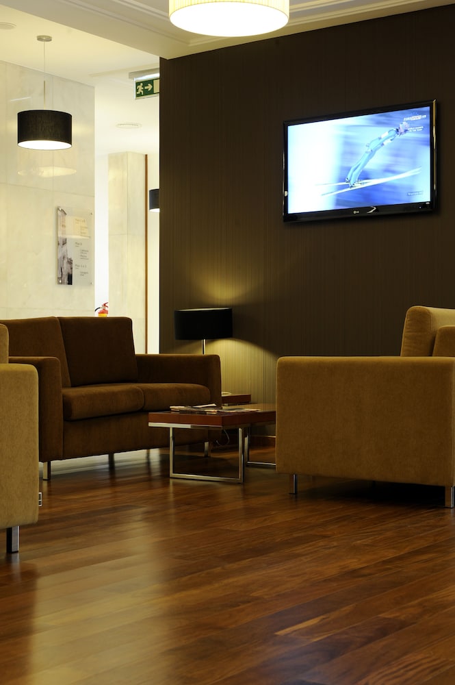 Legendary Lisboa Suites — Hotel building in Lisbon, Lisboa