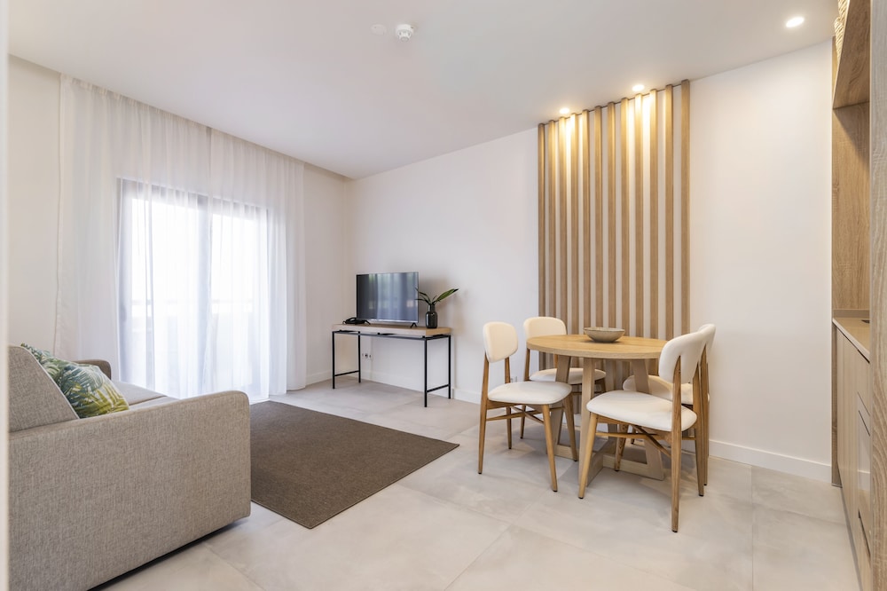Clube Maria Luisa — Hotel rooms in Albufeira, Faro