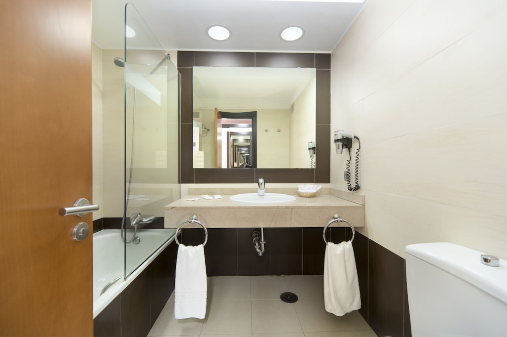 Hotel Lanzarote Village — Hotel rooms in Puerto del Carmen, Canary Islands