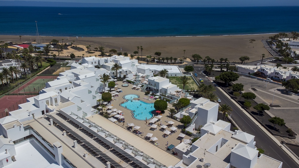 Hotel Lanzarote Village — Swimming pool in Puerto del Carmen, Canary Islands