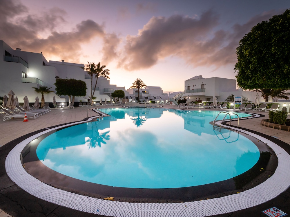 Hotel Lanzarote Village — Main photo in Puerto del Carmen, Canary Islands