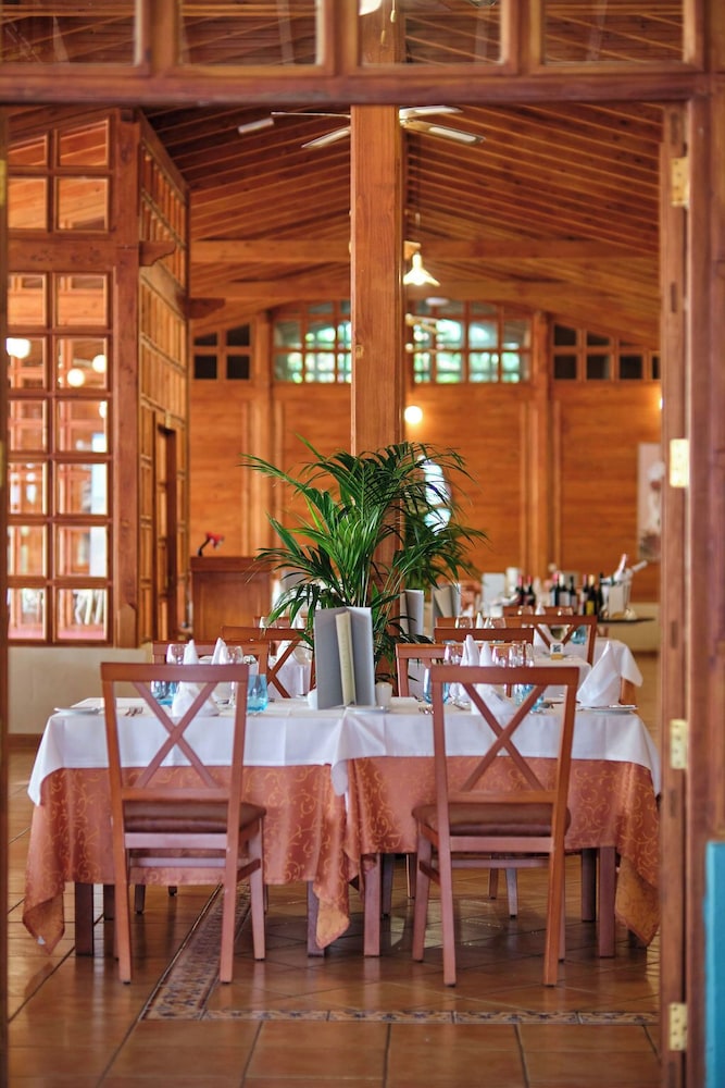 Bahia Principe Explore San Felipe - Hyatt Inclusive Collection — Restaurant & bars in Puerto de la Cruz, Canary Islands