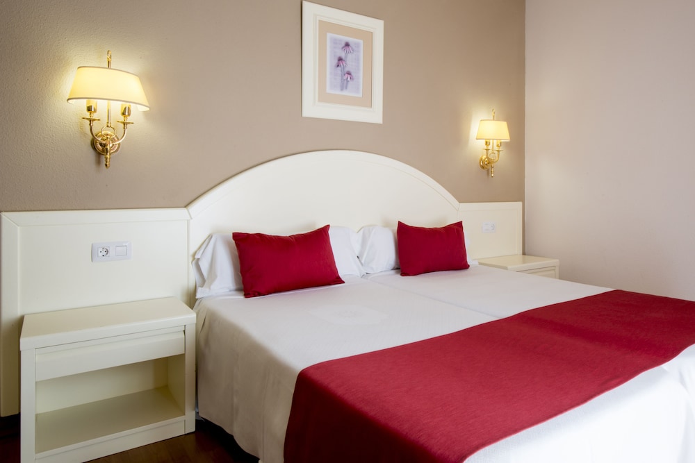 Bahia Principe Explore San Felipe - Hyatt Inclusive Collection — Hotel rooms in Puerto de la Cruz, Canary Islands