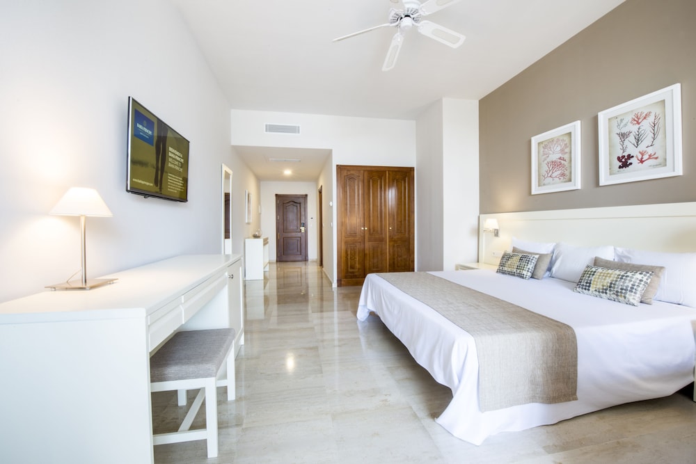 Bahia Principe Explore San Felipe - Hyatt Inclusive Collection — Hotel rooms in Puerto de la Cruz, Canary Islands