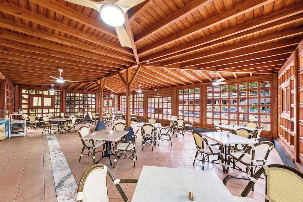 Bahia Principe Explore San Felipe - Hyatt Inclusive Collection — Restaurant & bars in Puerto de la Cruz, Canary Islands