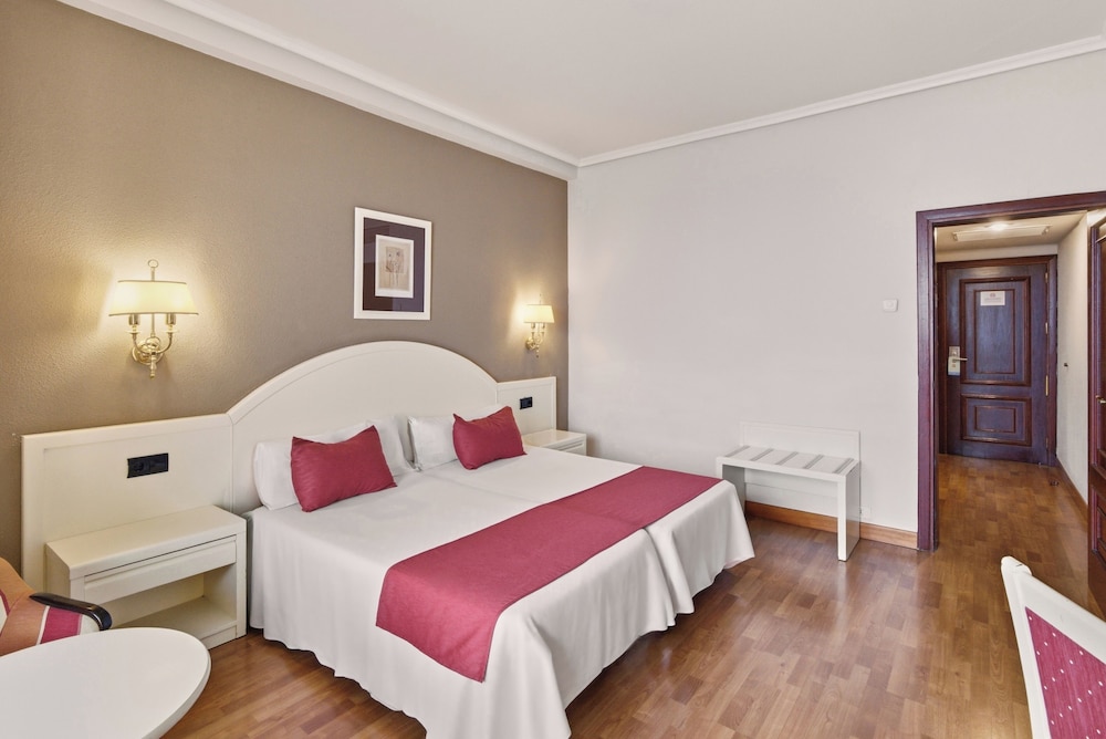 Bahia Principe Explore San Felipe - Hyatt Inclusive Collection — Hotel rooms in Puerto de la Cruz, Canary Islands