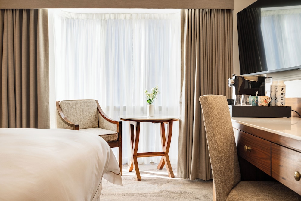 Brooks Hotel — Hotel rooms in Dublin, Dublin City