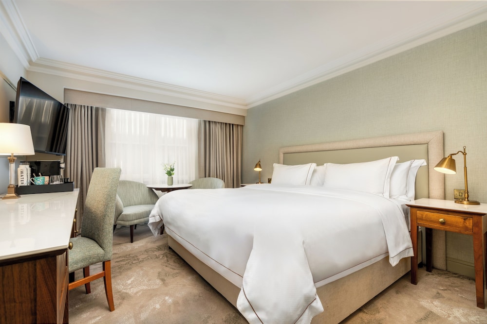 Brooks Hotel — Hotel rooms in Dublin, Dublin City