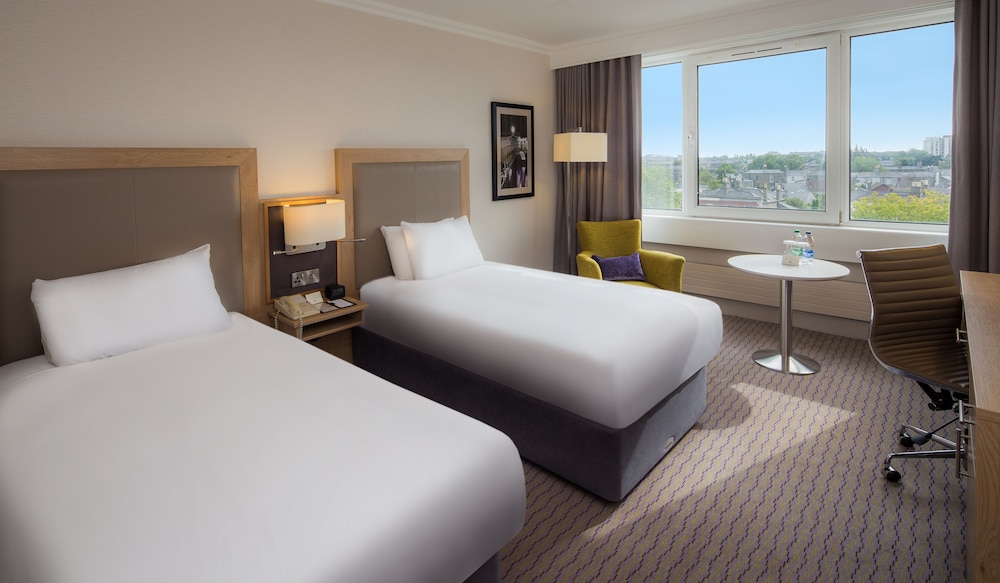 Clayton Hotel Burlington Road — Hotel rooms in Dublin, Dublin City