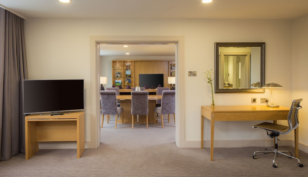 Clayton Hotel Burlington Road — Hotel rooms in Dublin, Dublin City