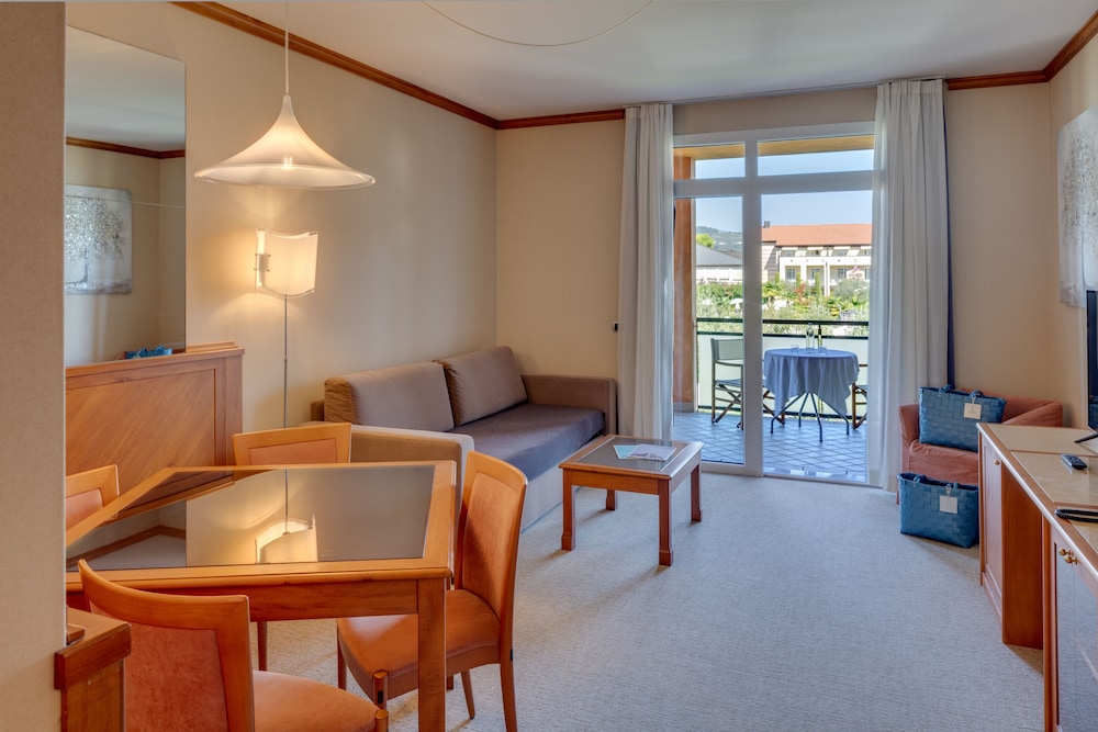 Hotel Caesius Thermae & Spa Resort — Hotel rooms in Bardolino, Veneto