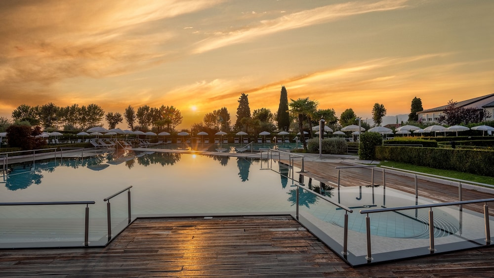 Hotel Caesius Thermae & Spa Resort - zdjęcie 2