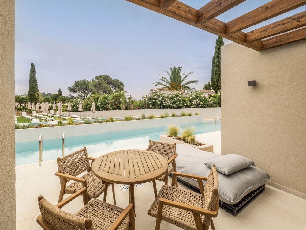 Hyatt Ziva Corfu — Swimming pool in Gouvia, Ionian Islands