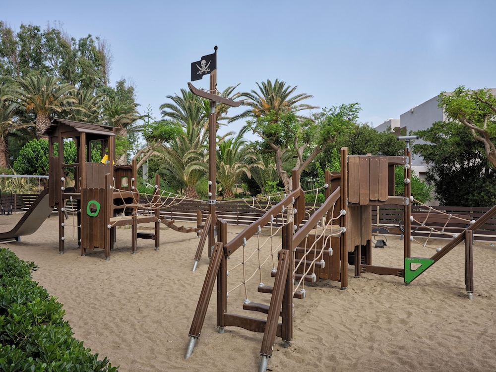 Atlantica Ocean Beach Resort - All inclusive — Attractions for children in Platanias