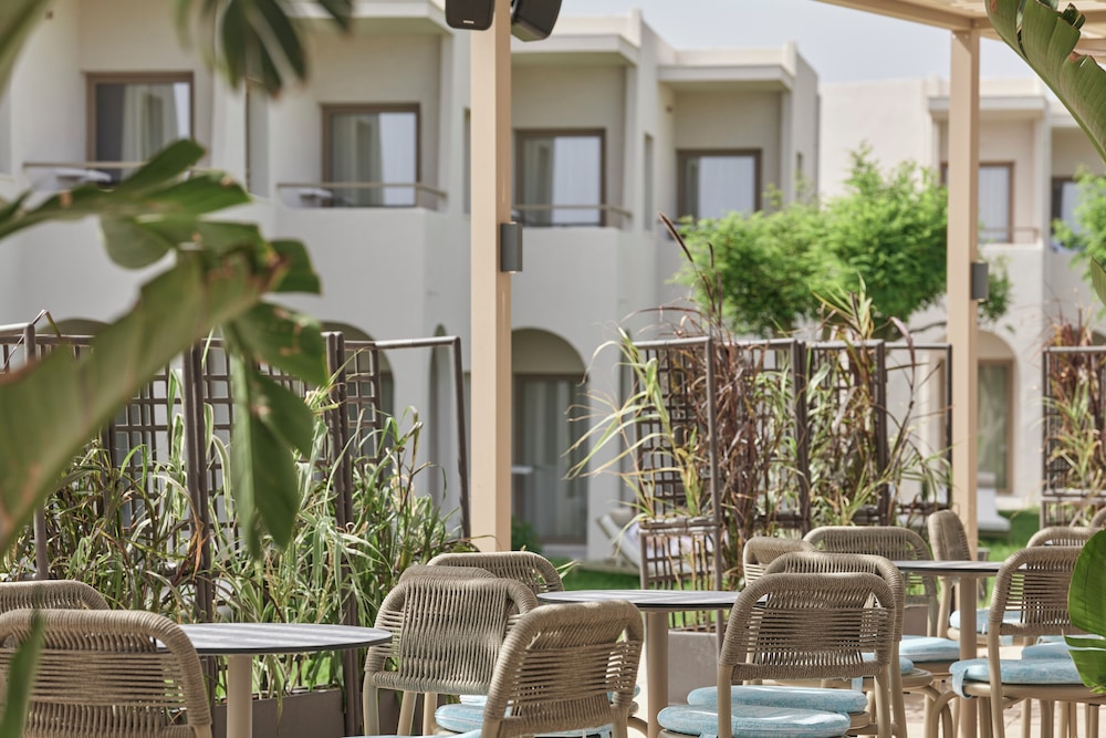 Atlantica Ocean Beach Resort - All inclusive — Restaurant & bars in Platanias