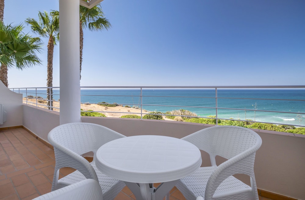 Hotel Clube Porto Mos — Beach in Lagos, Faro