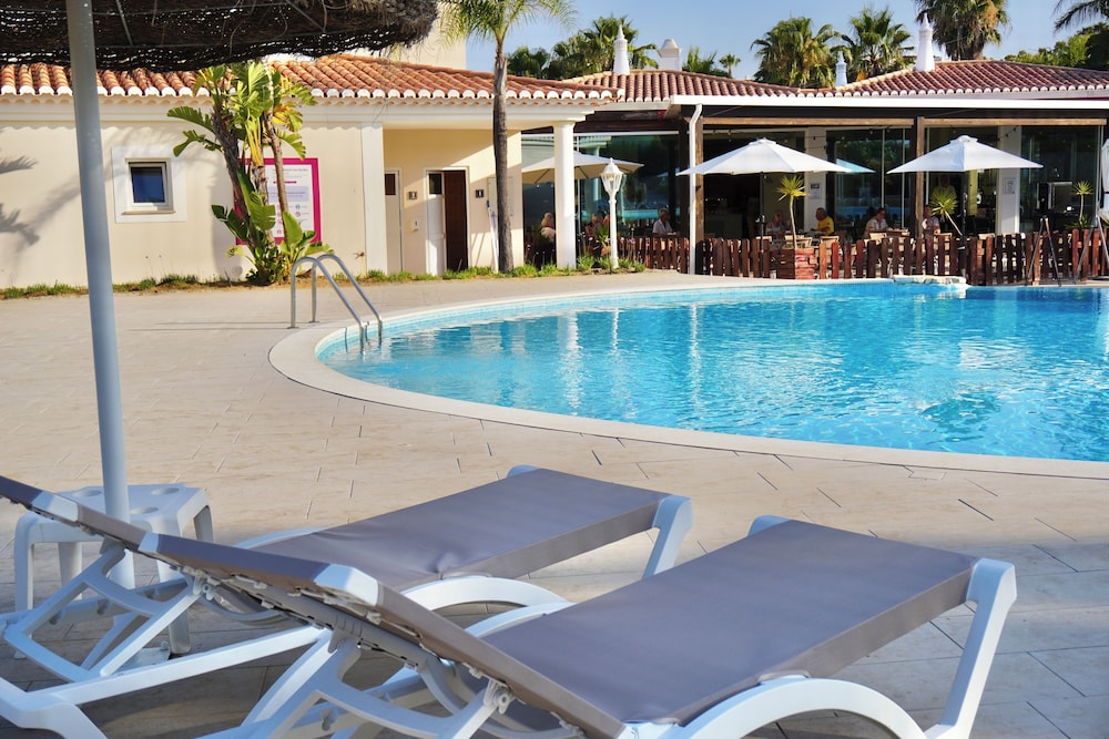 Hotel Clube Porto Mos — Swimming pool in Lagos, Faro